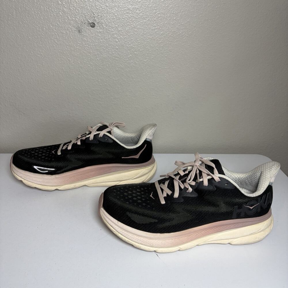 Hoka One Clifton 9 Women's Running Shoes Size 9B Black Light Purple- No Insoles